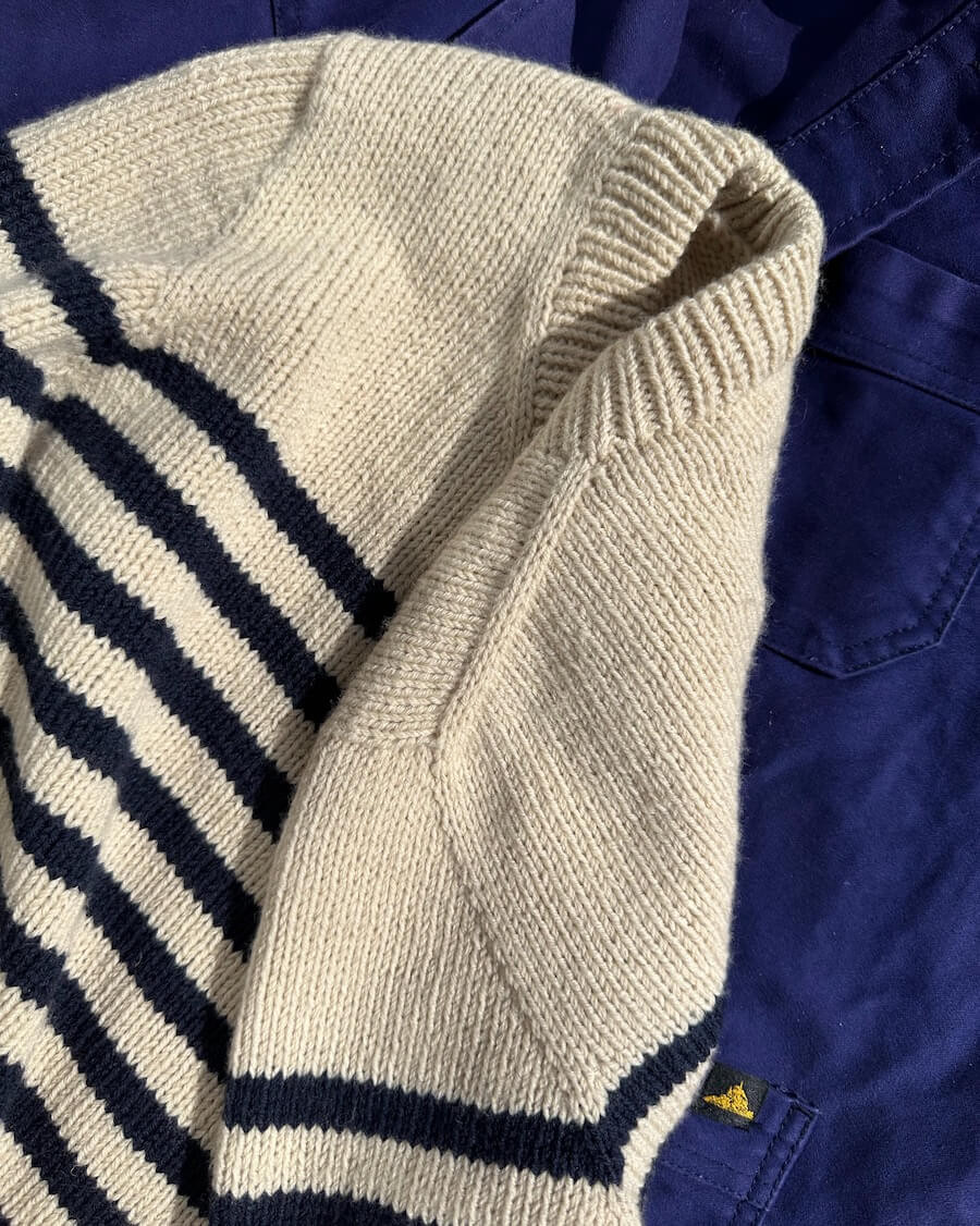 Lyon Sweater fra Petit Knit